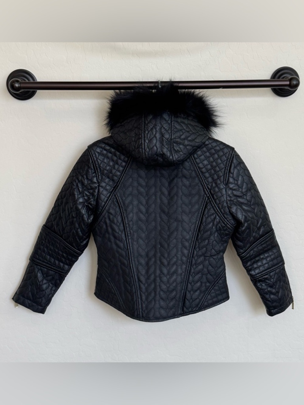 Oscar Kids Luxe Black Quilted 100% Leather Biker Jacket with Plush Fur Collar - Picture 3 of 6